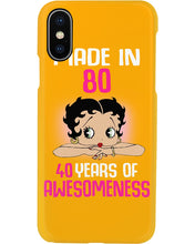 Load image into Gallery viewer, Black Phone Case Made In 80 40 Years In Awesomeness For Friends Phone case