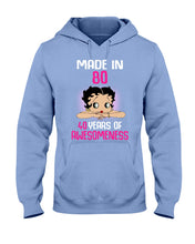 Load image into Gallery viewer, Black Phone Case Made In 80 40 Years In Awesomeness For Friends Hoodie
