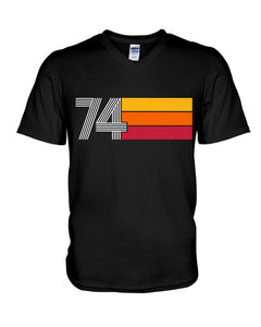 46th Birthday Gift Vintage 1974 Classic Retro Vintage Guys V-Neck