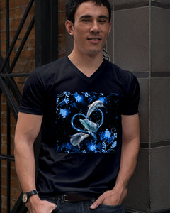 Lovely Phone Case With Dolphin Twinkling Blue Heart Gift For Dolphin Lovers Guys V-Neck