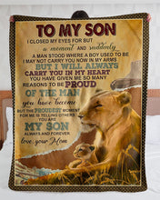 Load image into Gallery viewer, Always Carry You In My Heart Wild Lion Mama Gift For Son Sherpa Blanket
